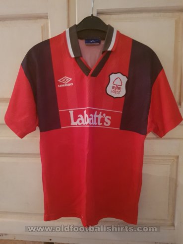 Nottingham Forest Home futbol forması 1994 - 1996