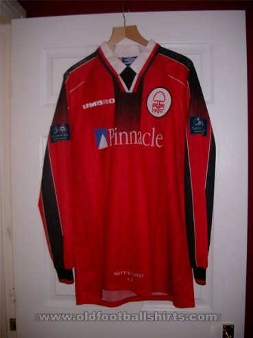 Nottingham Forest Home football shirt 1997 - 1998
