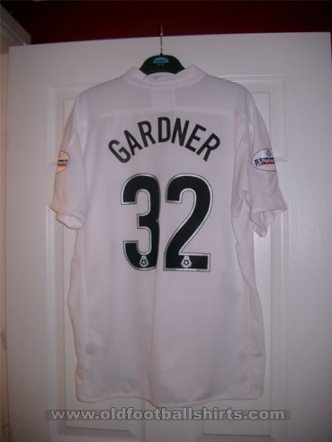 Nottingham Forest Away baju bolasepak 2003 - 2005