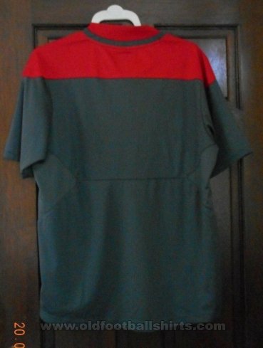 Nottingham Forest Träning/fritid fotbollströja 2010 - 2012