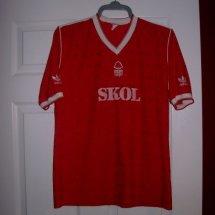 Nottingham Forest Home football shirt 1984 - 1986 sponsored by Skol