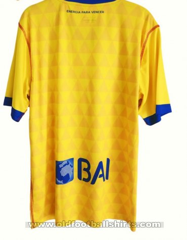 Petro Atlético de Luanda Home football shirt 2018 - 2019