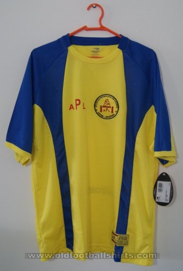 Petro Atlético de Luanda Home football shirt 2006
