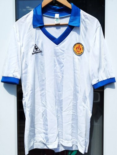 Petro Atlético de Luanda Away football shirt (unknown year)
