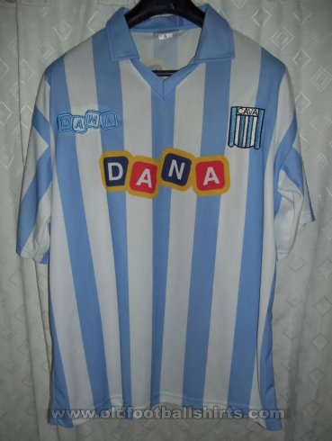 Club Atlético Victoriano Arenas Home football shirt 2002