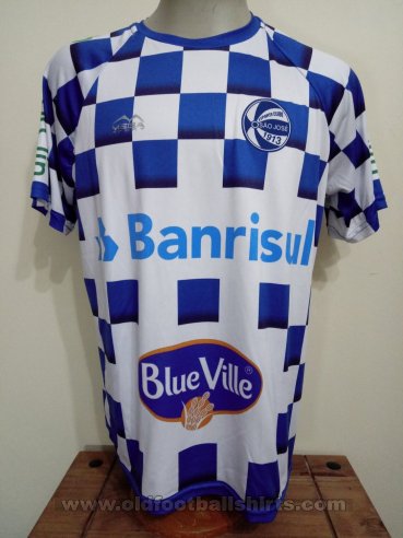 São José de Porto Alegre Home football shirt 2019