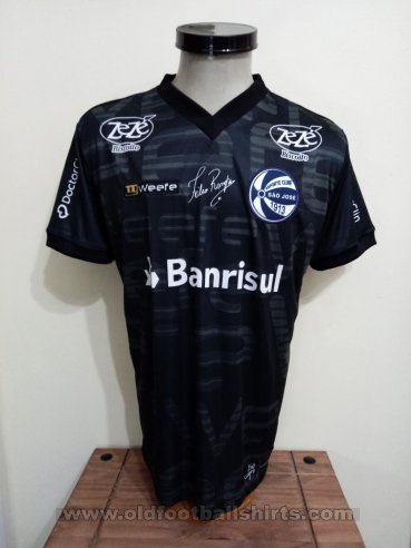São José de Porto Alegre Goalkeeper football shirt 2021