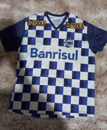 São José de Porto Alegre Home football shirt 2016
