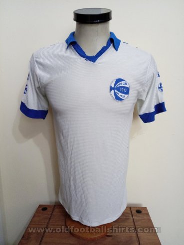 São José de Porto Alegre Away football shirt 1990