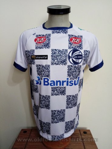 São José de Porto Alegre Home football shirt 2022