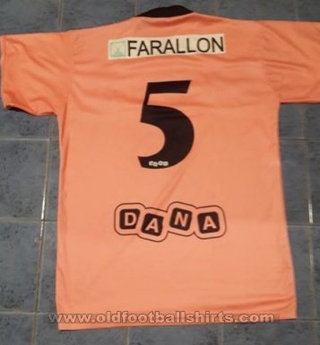 Club Atlético Fénix Away football shirt 2011 - 2012