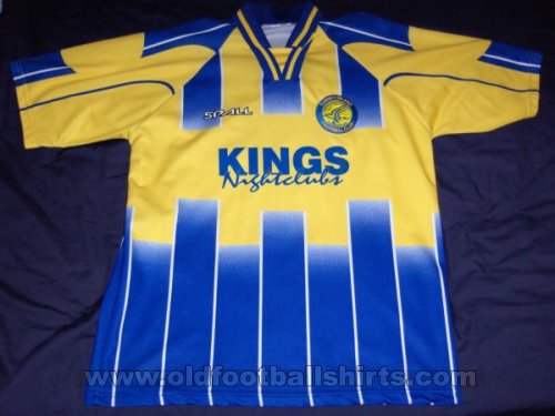 Canvey Island Home football shirt 2000 - 2001