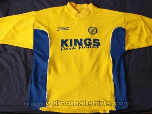 Canvey Island Home football shirt 2002 - 2003