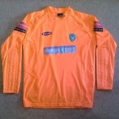Goalkeeper football shirt 2010 - 2011