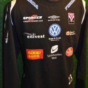 Home football shirt (unknown year)