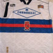 Home football shirt 1996 - 1997