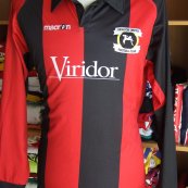 Away football shirt (unknown year)