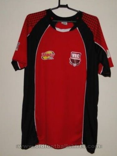 Varginha Esporte Clube Home football shirt 2009