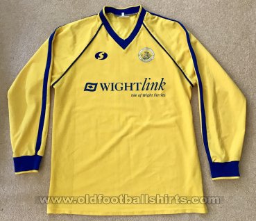 Newport (Isle of Wight) Home football shirt (unknown year)