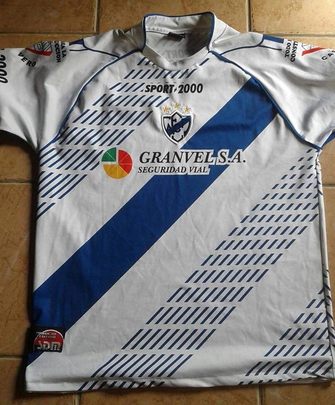 Ferrocarril Midland Home camisa de futebol 2015 - 2016. Sponsored