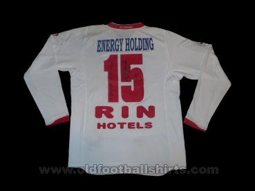 Dynamo Bucharest Away football shirt 2009 - 2010
