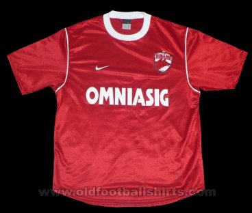 Dynamo Bucharest Home football shirt 2006 - 2007