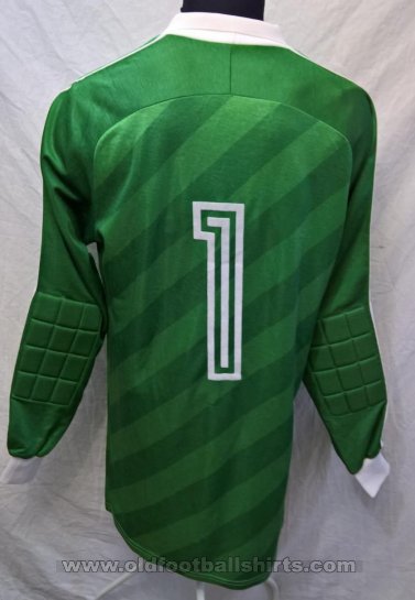 CSA Steaua București Goalkeeper football shirt 1985 - 1987