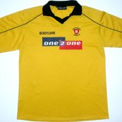 Third football shirt 2001 - 2003