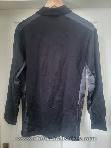 Rotherham United Training/Leisure football shirt 2020 - 2021