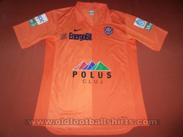 CFR 1907 Cluj Away football shirt 2009 - 2010