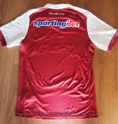 CFR 1907 Cluj Home football shirt 2017 - 2018