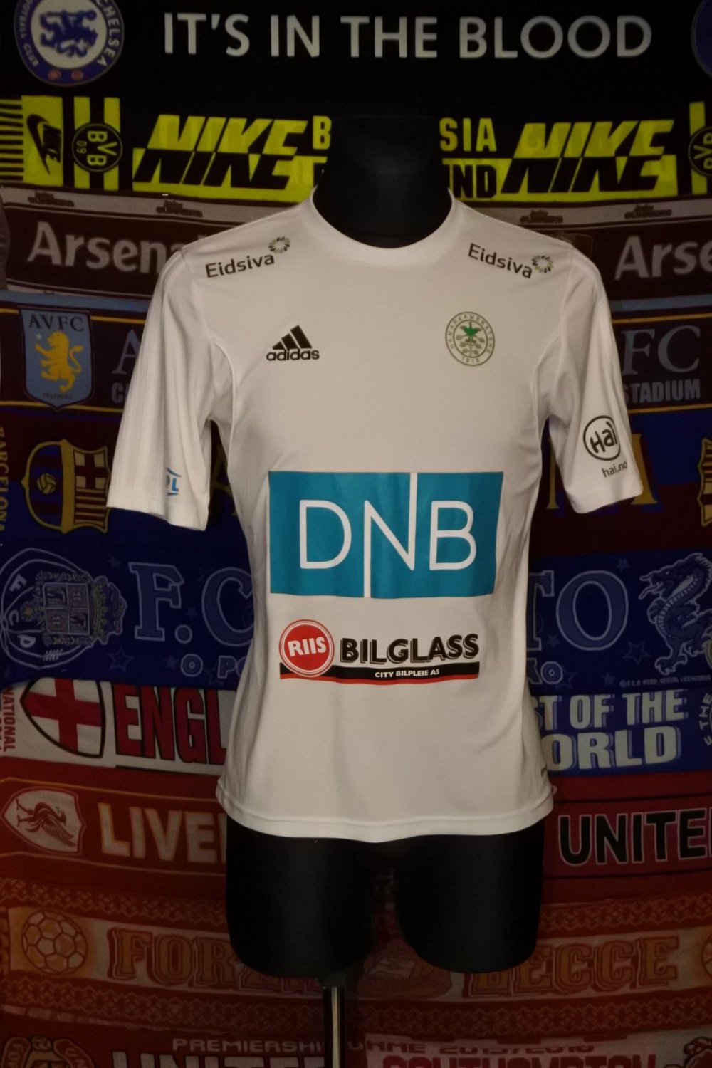 Hamarkameratene Home football shirt 2015 2016. Sponsored by DNB