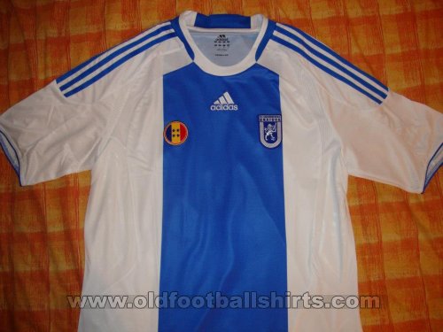 Univ Craiova Home football shirt 2009 - 2010