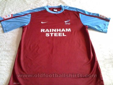 Scunthorpe United Home football shirt 2010 - 2011