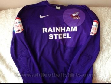Scunthorpe United Goalkeeper football shirt 2012 - 2013