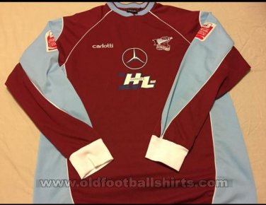 Scunthorpe United Home football shirt 2001 - 2003