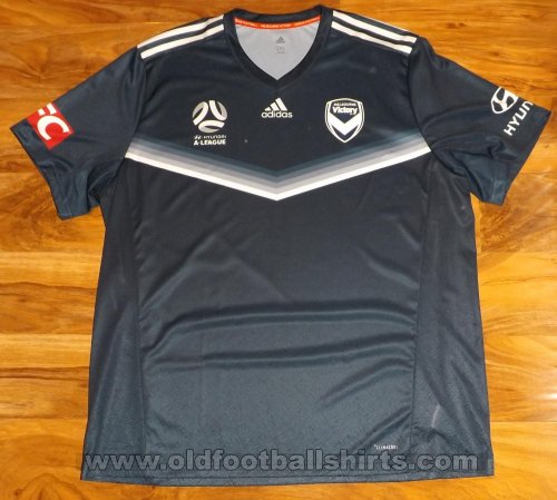 Melbourne Victory Home football shirt 2017 - 2018