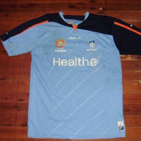 Sydney FC Home football shirt 2006 - 2007 sponsored by Healthe Care