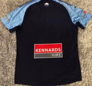 Sydney FC Training/Leisure football shirt 2018 - 2019