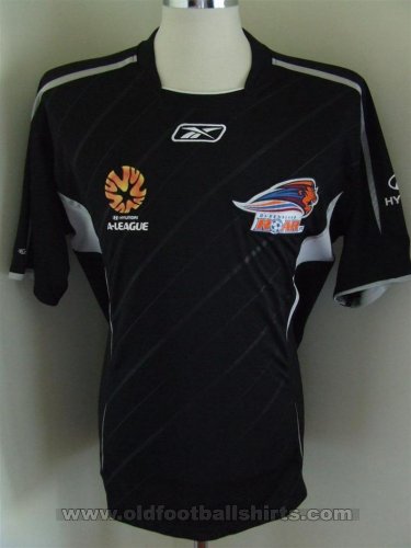 Brisbane Roar Goalkeeper football shirt (unknown year)