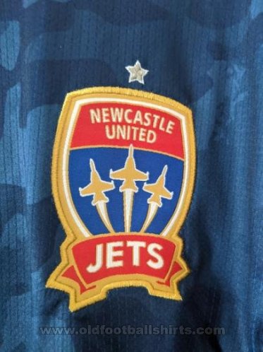Newcastle Jets Özel futbol forması 2019 - 2020