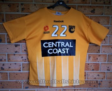 Central Coast Mariners Training/Leisure football shirt 2009
