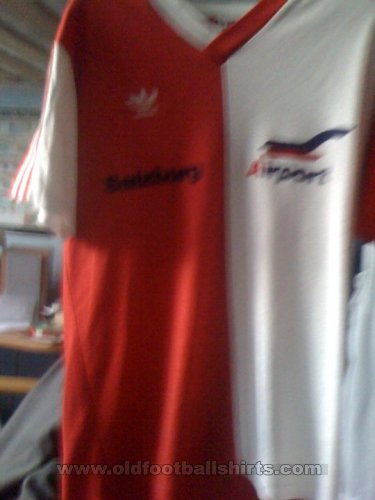 Red Bull Salzburg Home football shirt (unknown year)