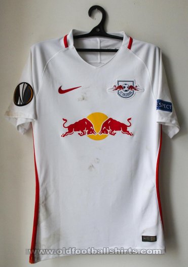 Red Bull Salzburg Home football shirt 2016 - 2017