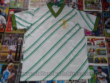 Mississauga Celtic FC Home football shirt 1990