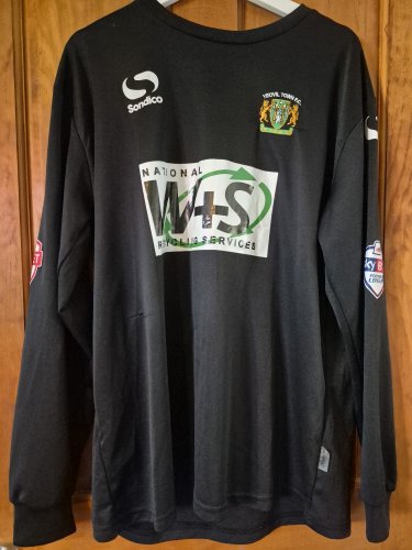 Yeovil Town Goalkeeper football shirt 2013 - 2015