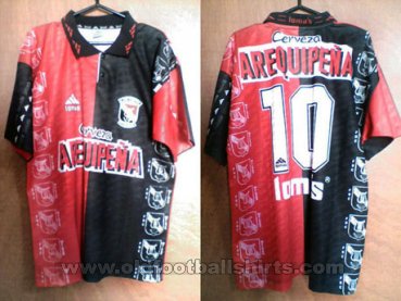 FBC Melgar Home football shirt 1999