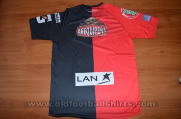 FBC Melgar Home maglia di calcio 2012