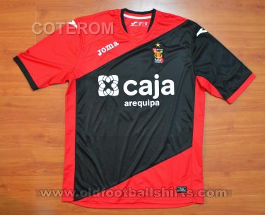 FBC Melgar Bijzonder  voetbalshirt  2015