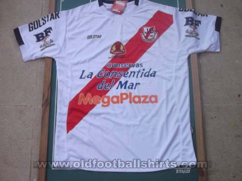 José Gálvez Home football shirt 2016 - 2017